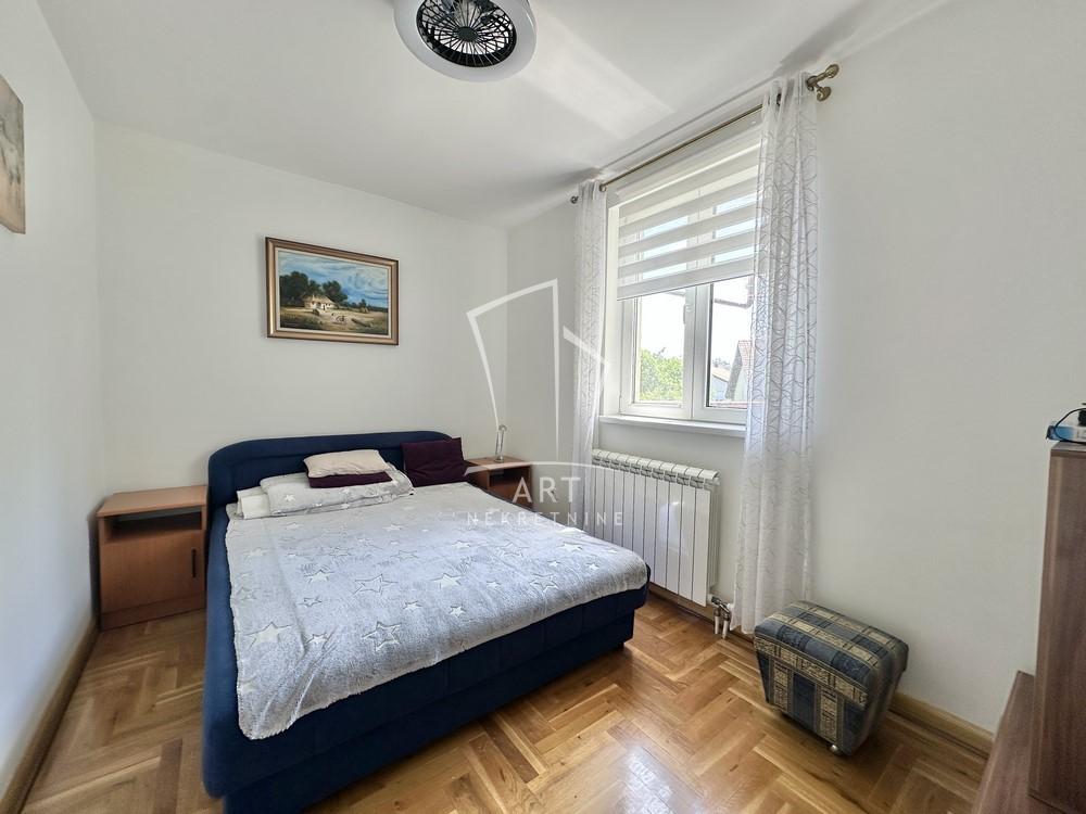 Stan na prodaju u Beogradu, Mirijevo, dvosoban, 48m2, cena 160000 evra
