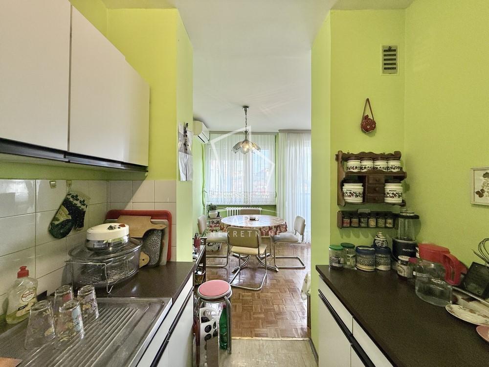 Stan na prodaju u Beogradu, Čukarica, jednoiposoban, 39m2, cena 125000 evra