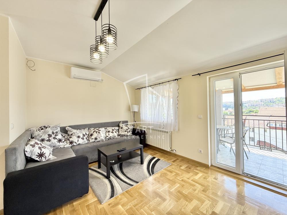 Stan na prodaju u Beogradu, Mirijevo, trosoban, 54m2, cena 130000 evra