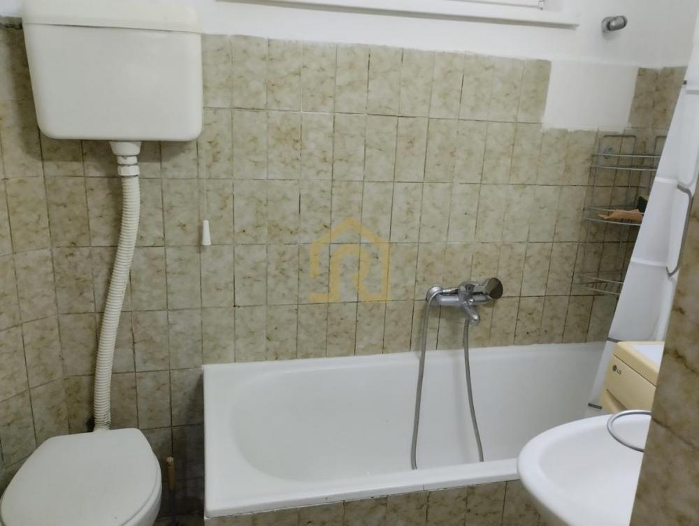 Stan na prodaju u Beogradu, Vukov spomenik, jednosoban, 28m2, cena 155000 evra