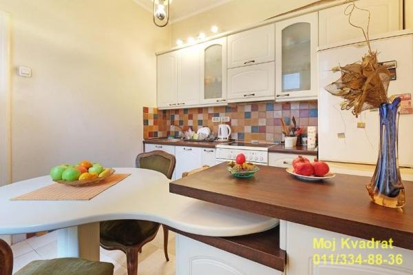 Stan na prodaju u Beogradu, Beograd (centar), 119m2, cena 393000 evra
