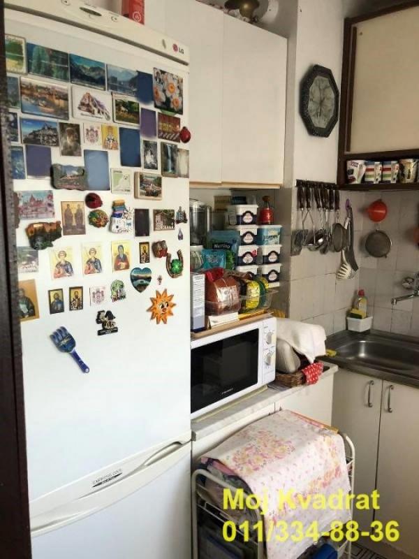 Stan na prodaju u Beogradu, Učiteljsko naselje, dvoiposoban, 50m2, cena 140000 evra