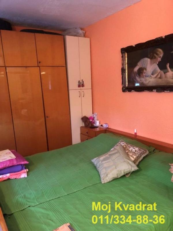 Stan na prodaju u Beogradu, Učiteljsko naselje, dvoiposoban, 50m2, cena 140000 evra