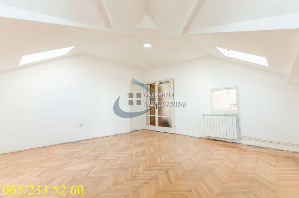Stan na prodaju u Beogradu, Čukarica, jednoiposoban, 58m2, cena 125000 evra