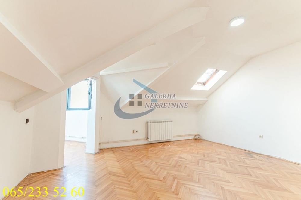 Stan na prodaju u Beogradu, Čukarica, jednoiposoban, 58m2, cena 125000 evra