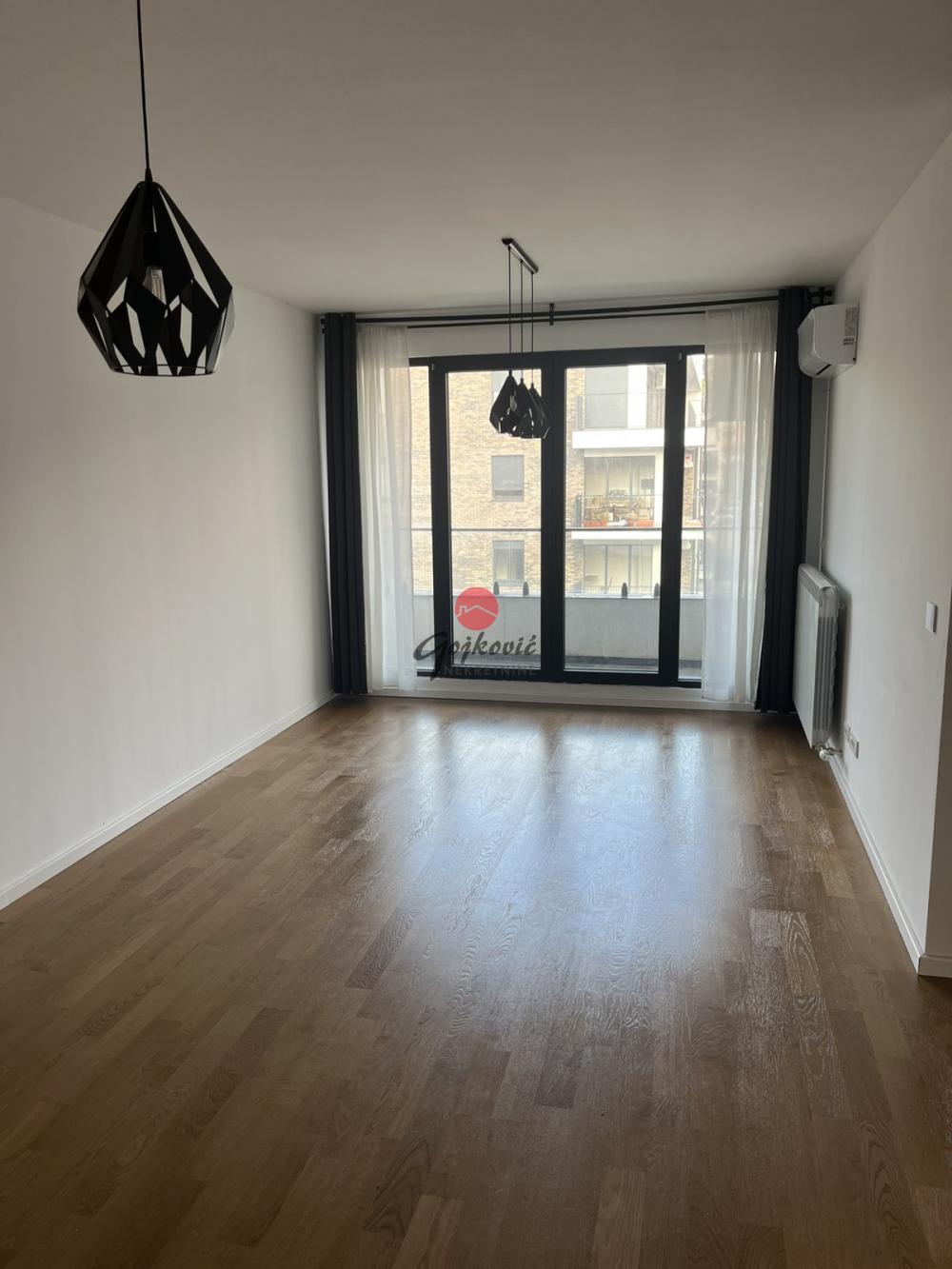 Stan na prodaju u Beogradu, Višnjička banja, dvosoban, 46m2, cena 136000 evra
