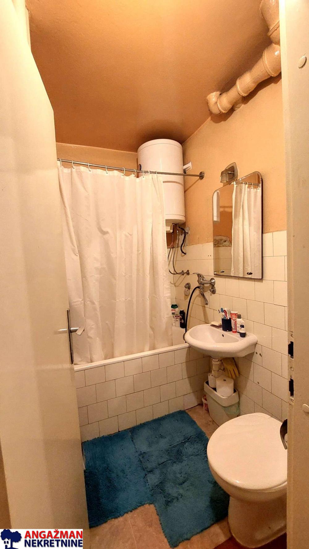 Stan na prodaju u Beogradu, Konjarnik, dvoiposoban, 73m2, cena 219000 evra