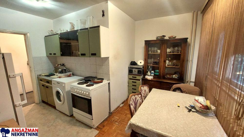 Stan na prodaju u Beogradu, Konjarnik, dvoiposoban, 73m2, cena 219000 evra