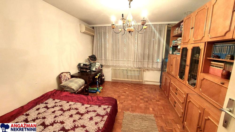Stan na prodaju u Beogradu, Konjarnik, dvoiposoban, 73m2, cena 219000 evra