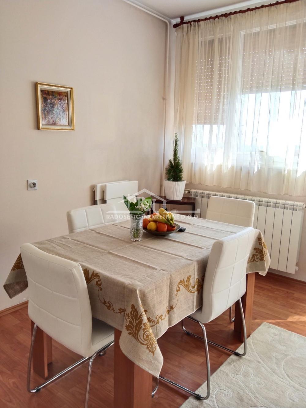 Stan na prodaju u Beogradu, Banovo brdo, dvosoban, 62m2, cena 182950 evra