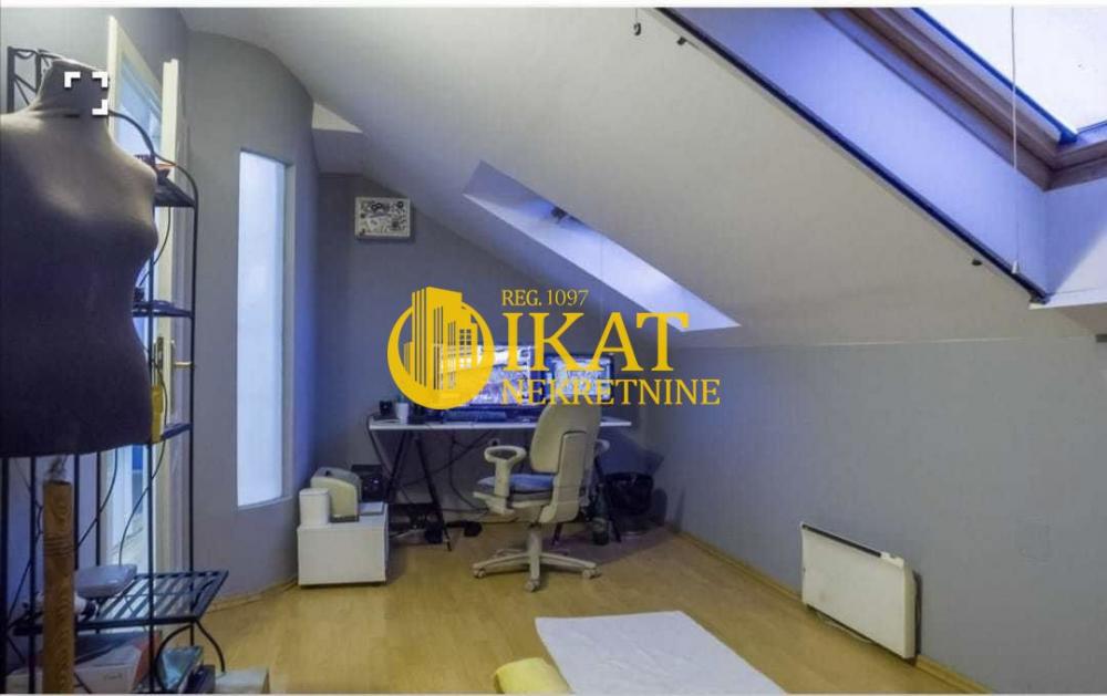 Stan na prodaju u Beogradu, Zemun, 137m2, cena 320000 evra