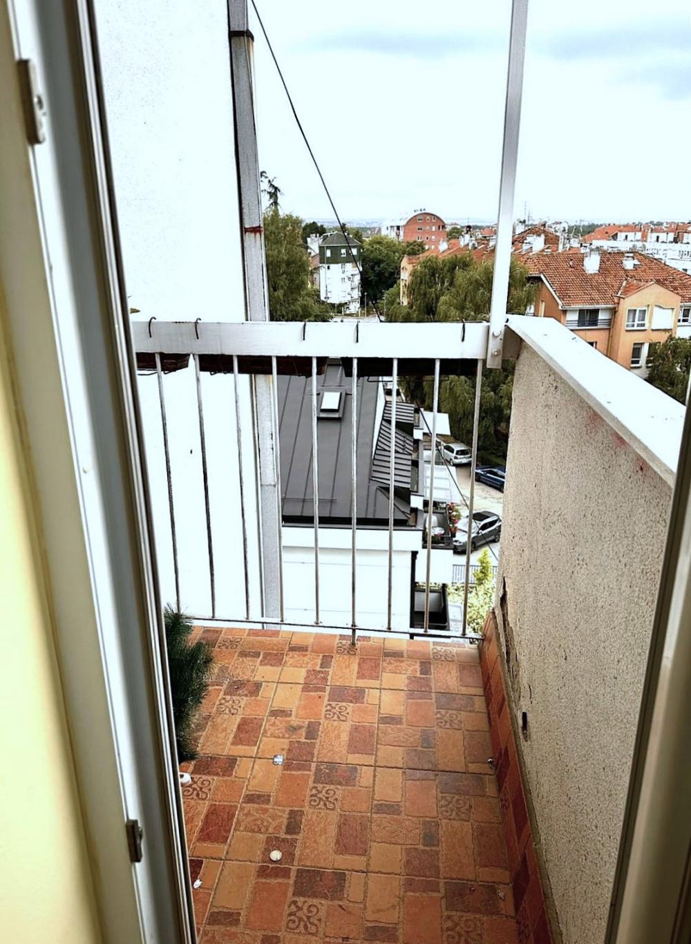 Stan na prodaju u Beogradu, Banovo brdo, troiposoban, 62m2, cena 155000 evra