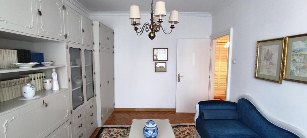 Stan na prodaju u Beogradu, Zemun, trosoban, 68m2, cena 179000 evra