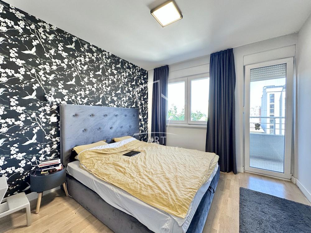 Stan na prodaju u Beogradu, Voždovac, 129m2, cena 480000 evra