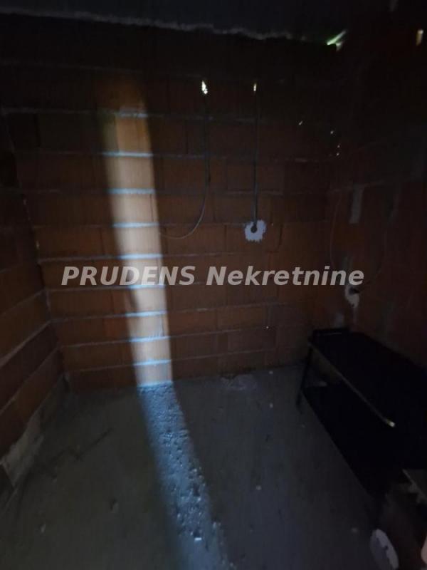 Stan na prodaju u Beogradu, Mirijevo, jednoiposoban, 40m2, cena 80000 evra