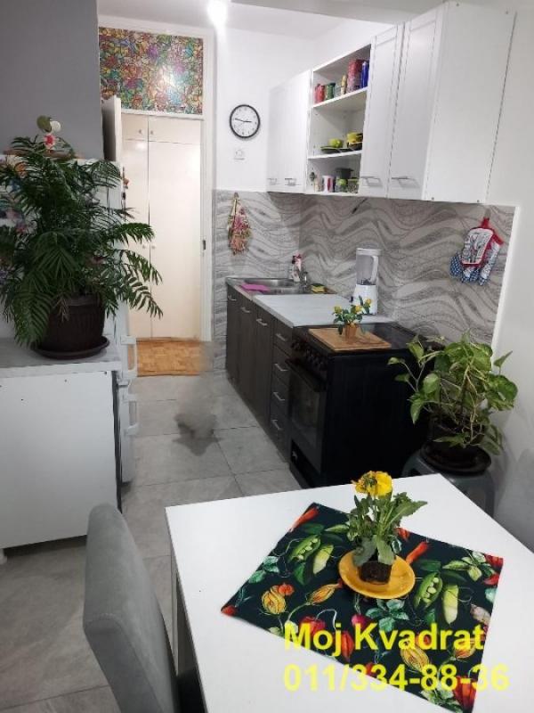 Stan na prodaju u Beogradu, Novi Beograd blok 63, jednosoban, 45m2, cena 166000 evra