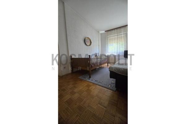 Stan na prodaju u Beogradu, Novi Beograd blok 62, dvosoban, 65m2, cena 178000 evra