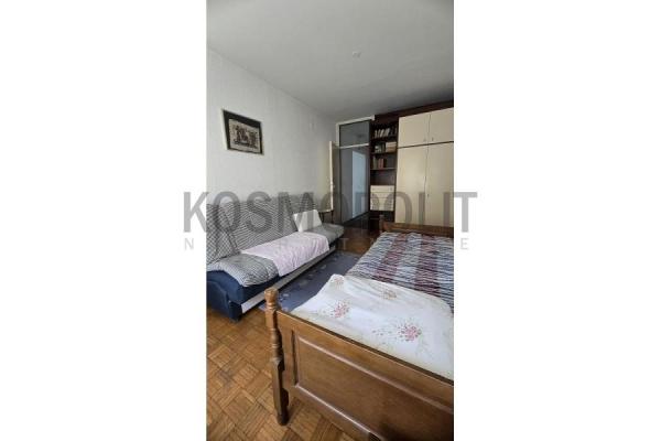 Stan na prodaju u Beogradu, Novi Beograd blok 62, dvosoban, 65m2, cena 178000 evra