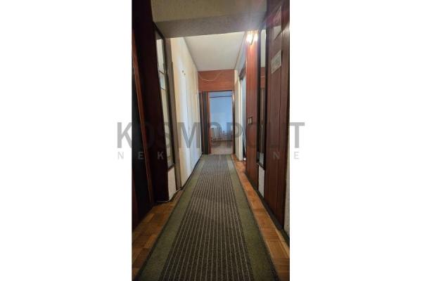 Stan na prodaju u Beogradu, Novi Beograd blok 62, dvosoban, 65m2, cena 178000 evra
