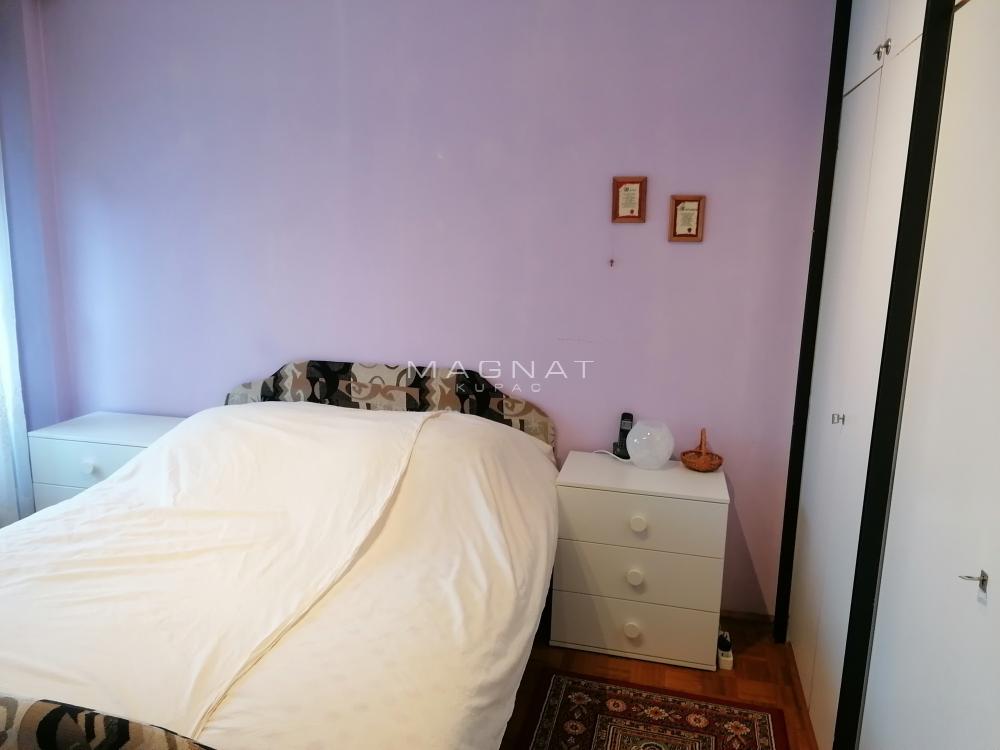 Stan na prodaju u Beogradu, Čukarica, troiposoban, 95m2, cena 250000 evra