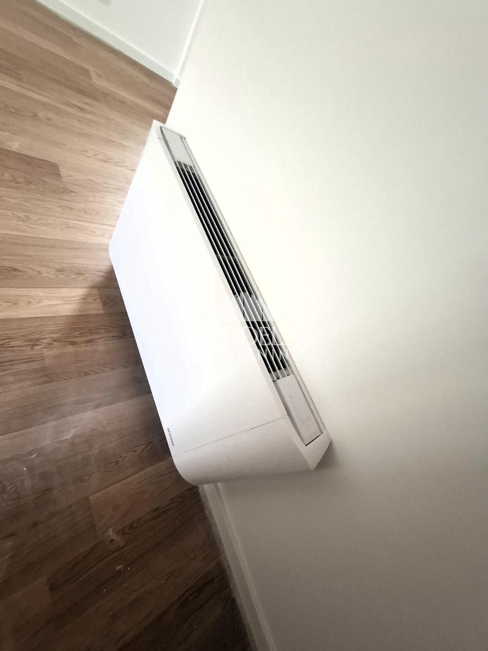 Stan na prodaju u Beogradu, Banovo brdo, cetvorosoban, 113m2, cena 340560 evra