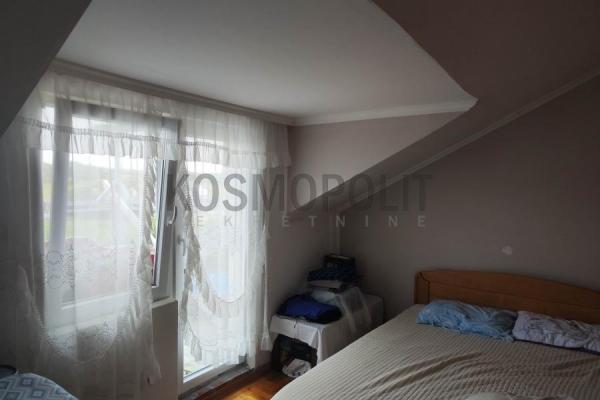 Stan na prodaju u Beogradu, Barajevo, 150m2, cena 170000 evra