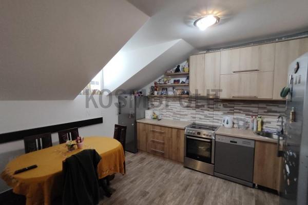 Stan na prodaju u Beogradu, Barajevo, 150m2, cena 170000 evra