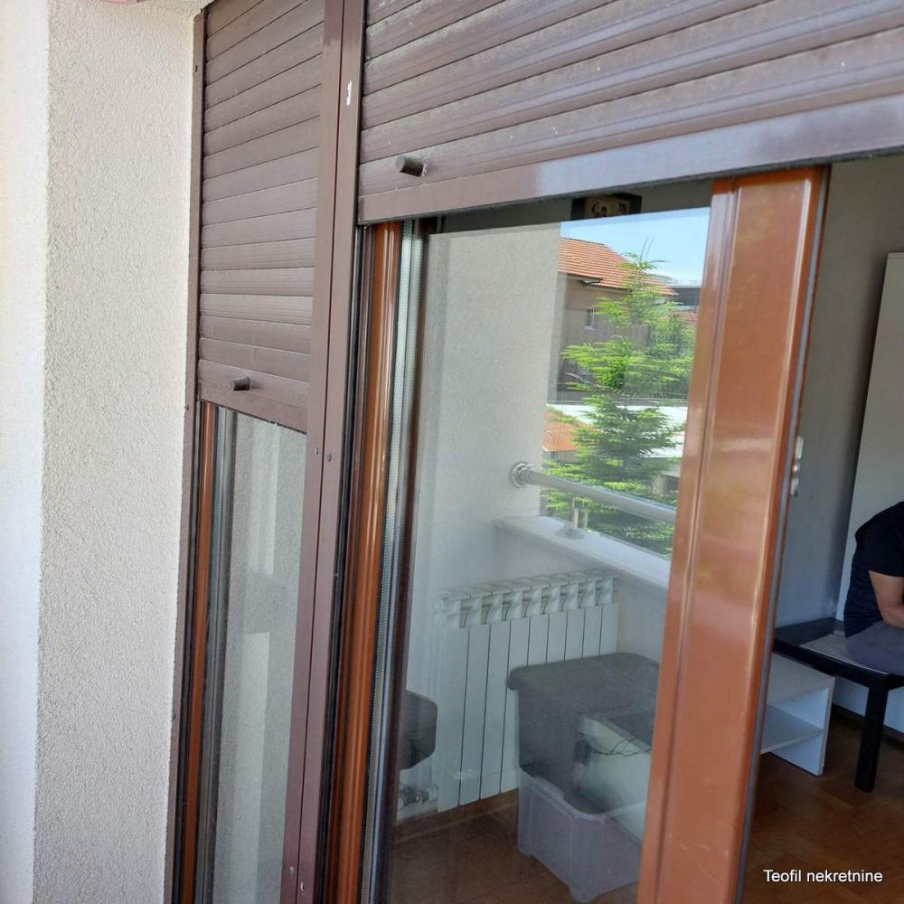 Stan na prodaju u Beogradu, Zemun, jednosoban, 32m2, cena 108000 evra