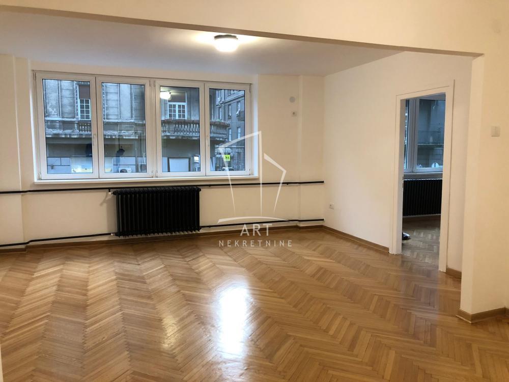 Stan na prodaju u Beogradu, Stari grad, 116m2, cena 438500 evra