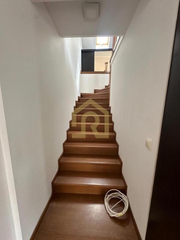 Stan na prodaju u Beogradu, Vračar (Hram), trosoban, 86m2, cena 292000 evra