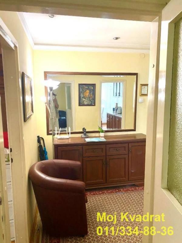 Stan na prodaju u Beogradu, Miljakovac 2, dvoiposoban, 73m2, cena 173000 evra