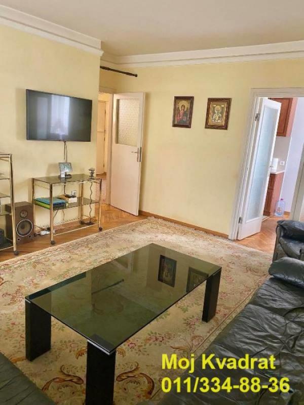 Stan na prodaju u Beogradu, Miljakovac 2, dvoiposoban, 73m2, cena 173000 evra