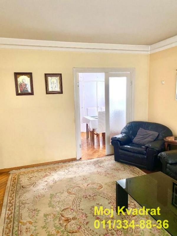 Stan na prodaju u Beogradu, Miljakovac 2, dvoiposoban, 73m2, cena 173000 evra