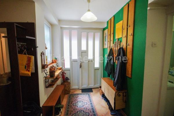 Stan na prodaju u Beogradu, Karaburma, trosoban, 79m2, cena 155000 evra