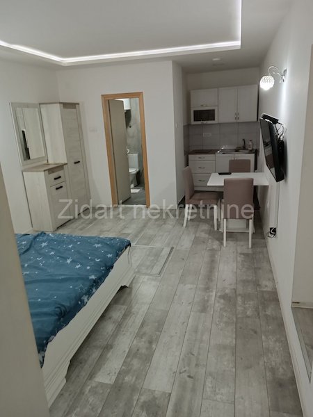 Stan na prodaju u Beogradu, Beograd (centar), dvosoban, 74m2, cena 218300 evra