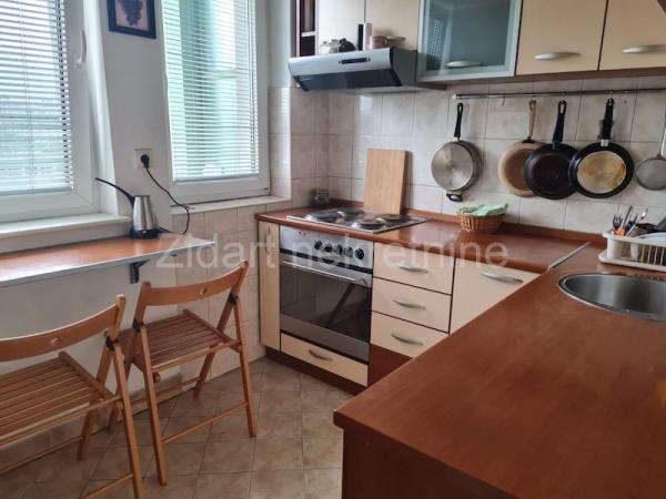 Stan na prodaju u Beogradu, Novi Beograd blok 31 (Merkator), cetvorosoban, 93m2, cena 300000 evra