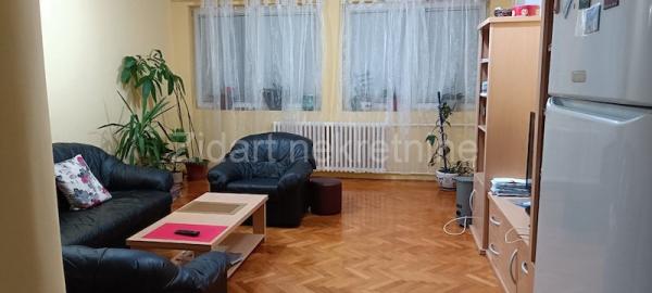 Stan na prodaju u Beogradu, Cerak, trosoban, 96m2, cena 240000 evra