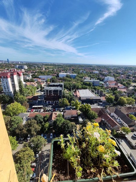 Stan na prodaju u Beogradu, Zemun, dvoiposoban, 72m2, cena 169000 evra