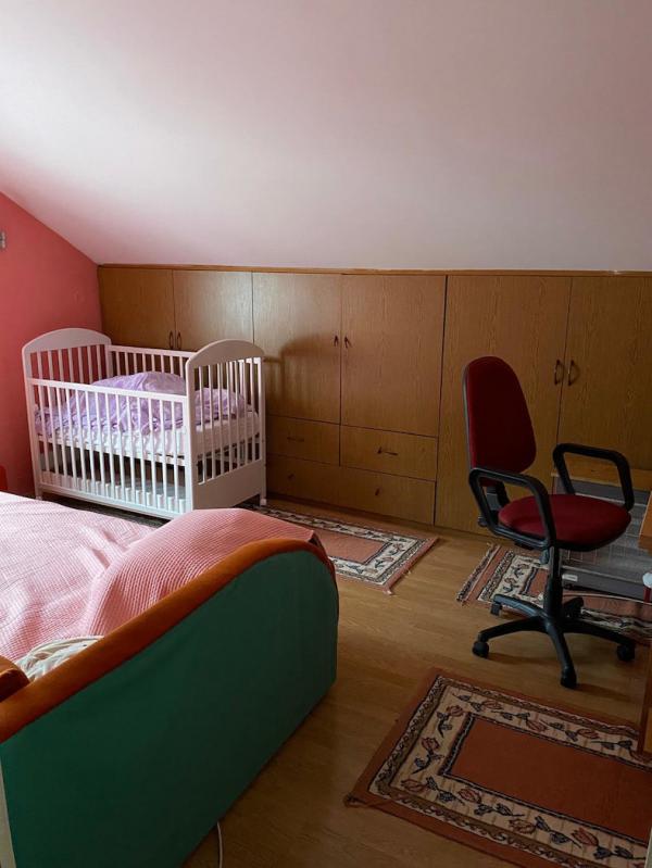 Stan na prodaju u Beogradu, Batajnica, trosoban, 82m2, cena 144000 evra