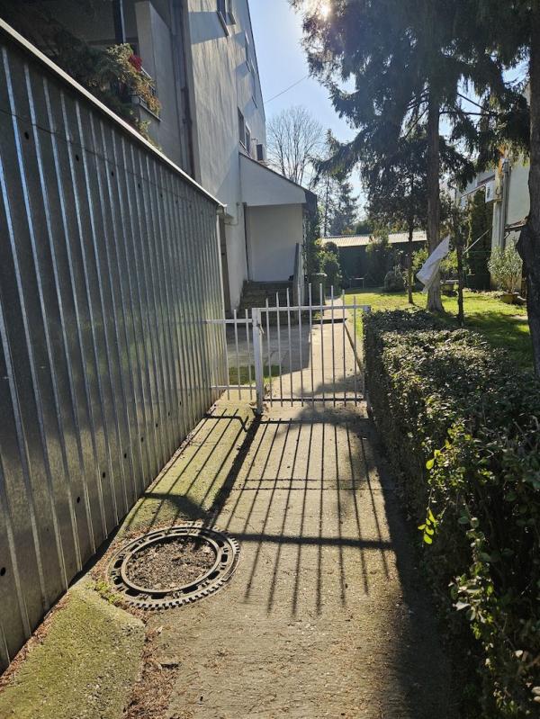 Stan na prodaju u Beogradu, Batajnica, trosoban, 85m2, cena 161000 evra