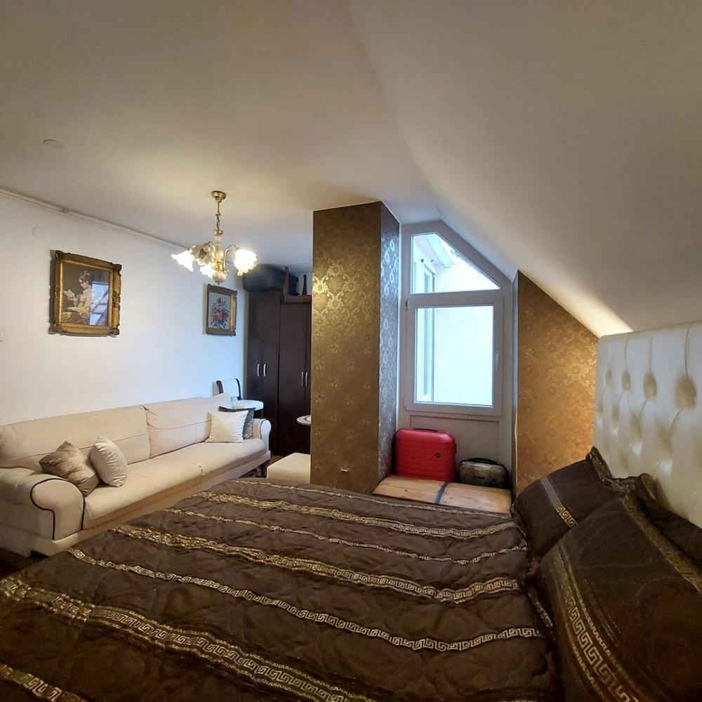 Stan na prodaju u Beogradu, Banjica, cetvorosoban, 122m2, cena 259000 evra