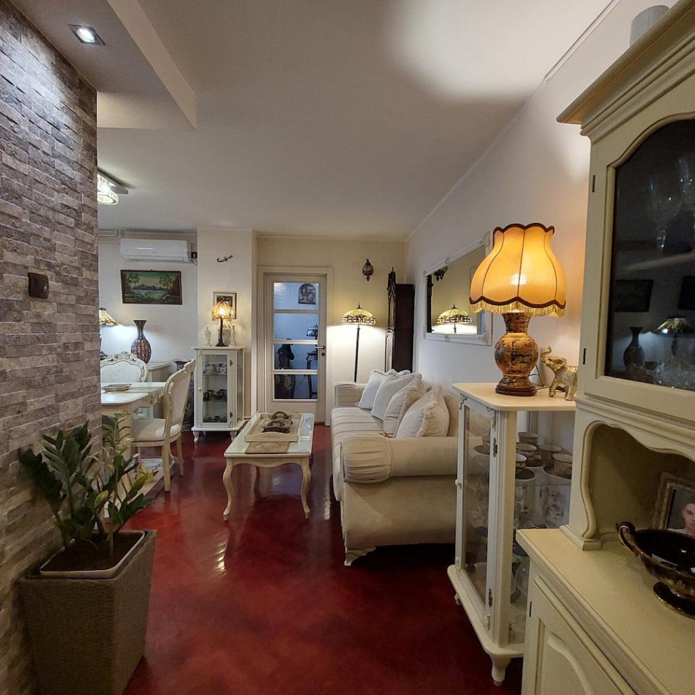 Stan na prodaju u Beogradu, Banjica, cetvorosoban, 122m2, cena 259000 evra