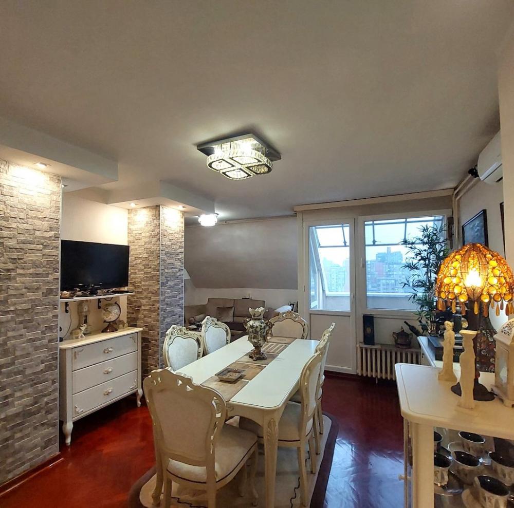 Stan na prodaju u Beogradu, Banjica, cetvorosoban, 122m2, cena 259000 evra
