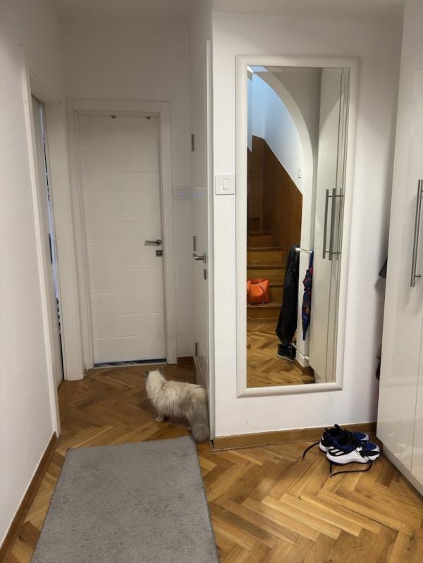 Stan na prodaju u Beogradu, Labudovo brdo, 107m2, cena 250000 evra