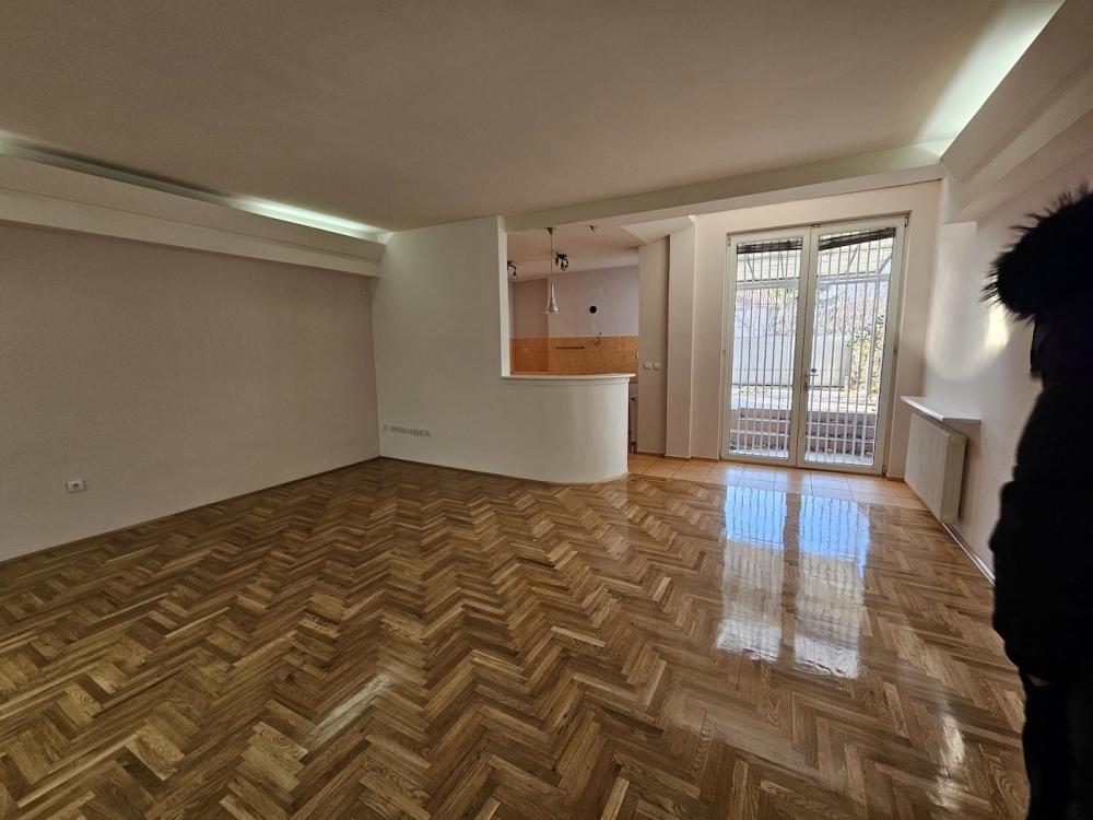 Stan na prodaju u Beogradu, Mirijevo, 252m2, cena 530000 evra