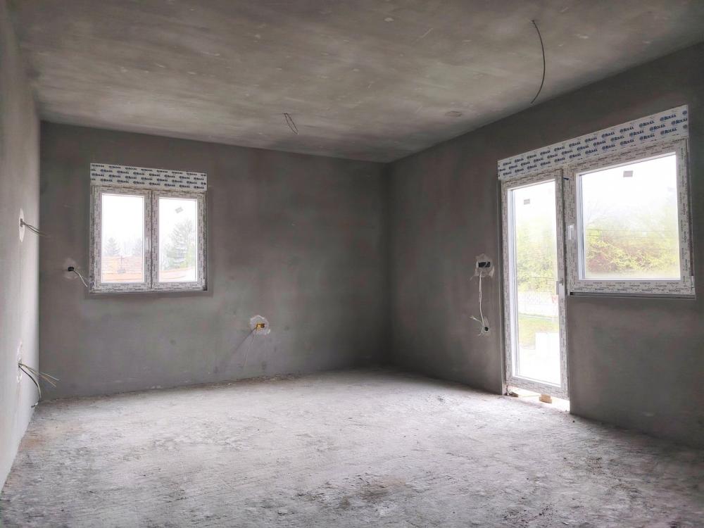 Stan na prodaju u Beogradu, Surčin, trosoban, 53m2, cena 103950 evra