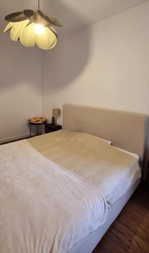 Stan na prodaju u Beogradu, Vračar (Hram), dvoiposoban, 85m2, cena 484000 evra