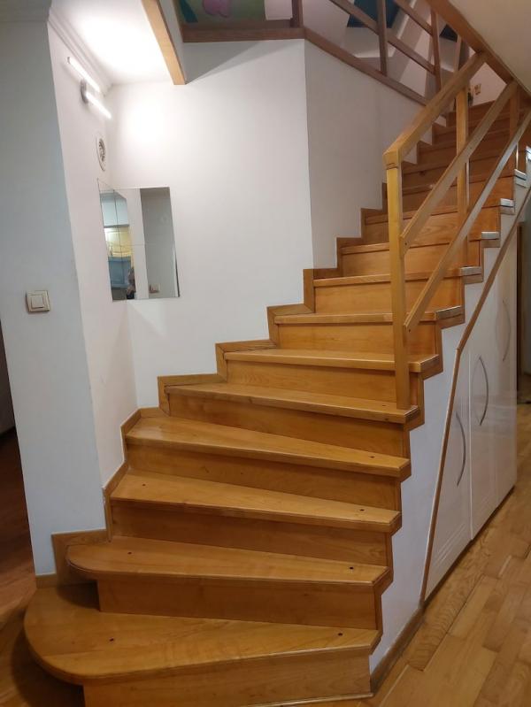 Stan na prodaju u Beogradu, Zemun centar, 160m2, cena 390000 evra