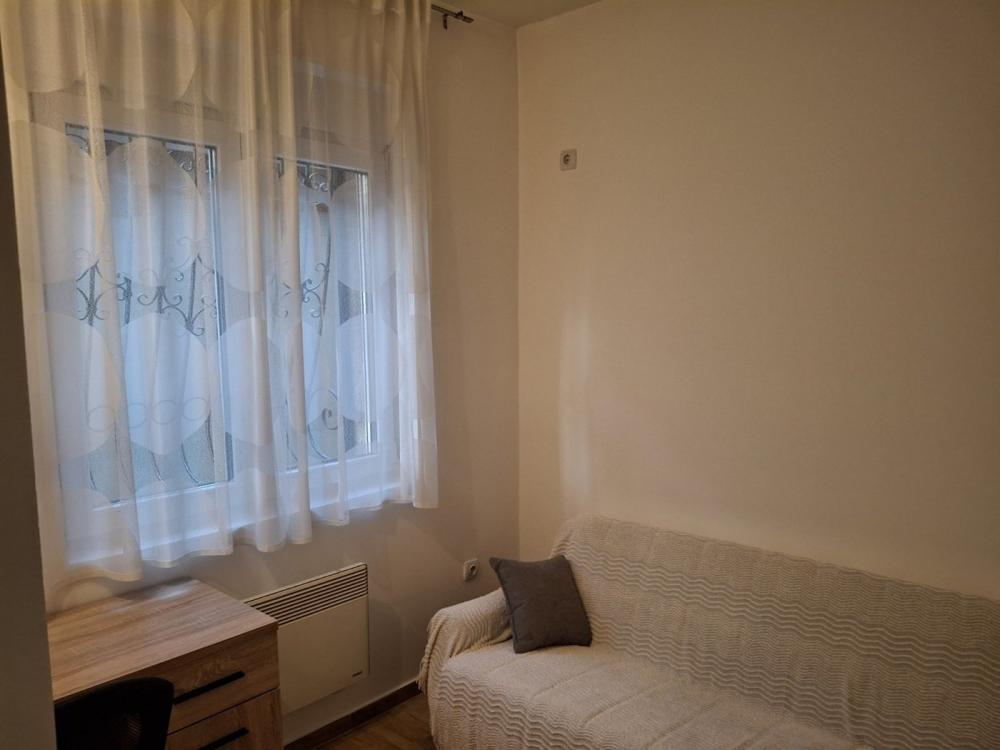 Stan na prodaju u Beogradu, Južni bulevar, dvoiposoban, 62m2, cena 225000 evra