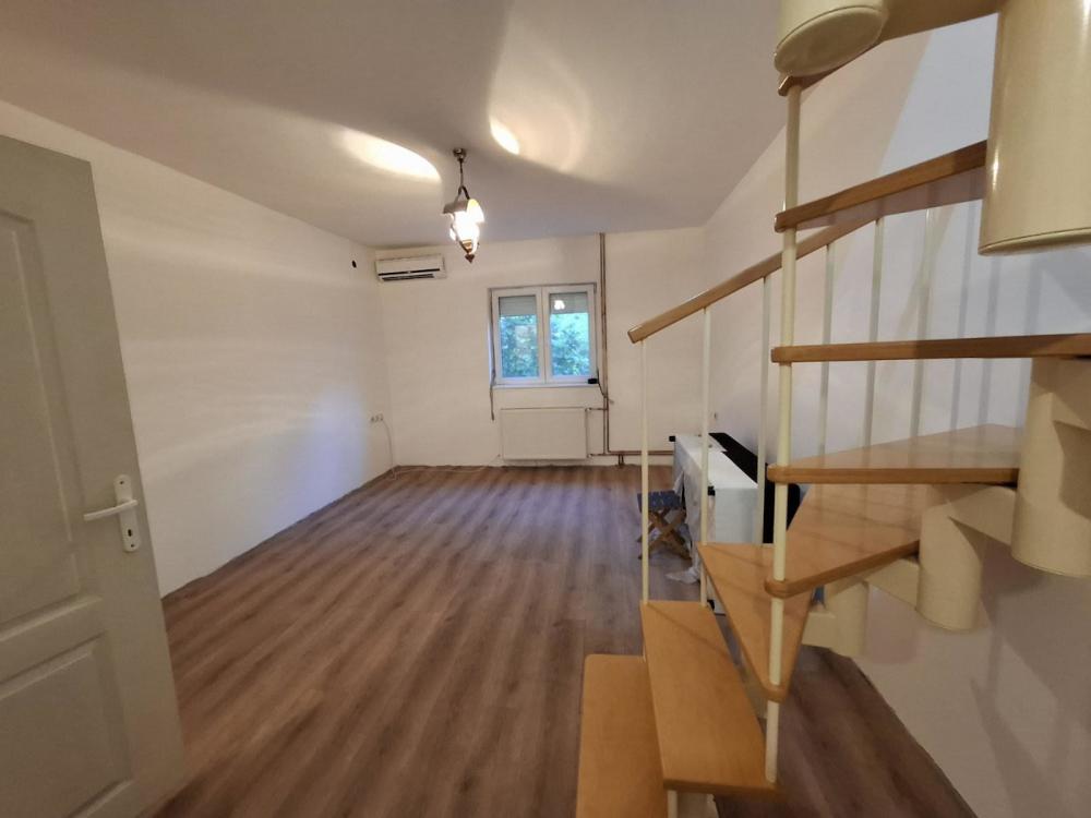 Stan na prodaju u Beogradu, Altina, dvosoban, 47m2, cena 55000 evra